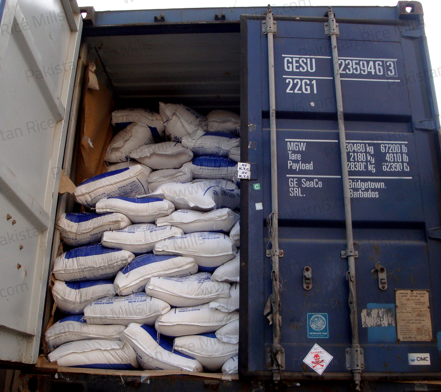 Shipment for Pakistan Long Grain IRRI-6 White Rice, 25% Broken Rice Exporters.